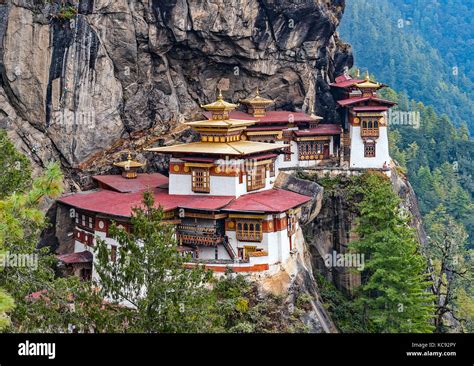 Paro Taktsang Der Tiger Nest Kloster Bhutan Stockfotografie Alamy