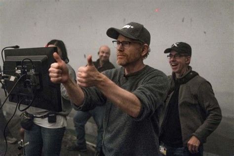 Ron Howard Teases What To Expect From His Hillbilly Elegy Movie