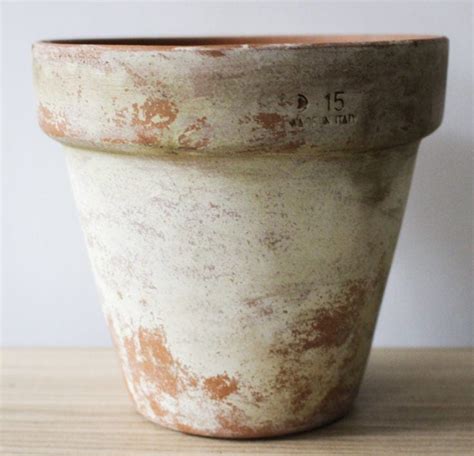 How To Easily Distress Terra Cotta Pots With Paint