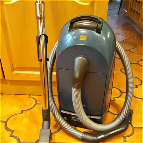 Miele Vacuum For Sale In Uk 69 Used Miele Vacuums