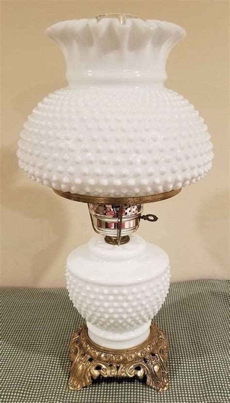 Vintage White Milk Glass Hobnail Gwtw Hurricane Table Lamp Electric