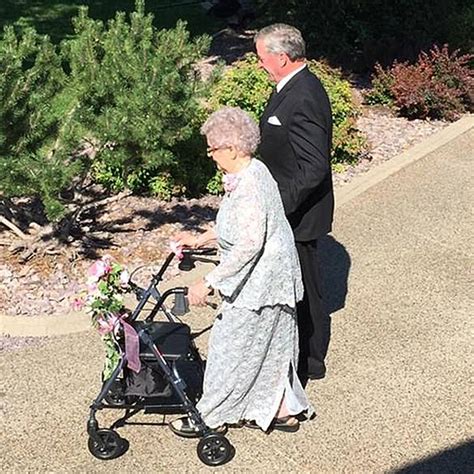 92 year old flower girl captures hearts at granddaughter s wedding nz herald