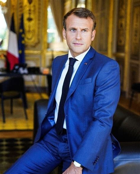 Macron France Beaux Couples Emmanuel Macron Suits Coats World