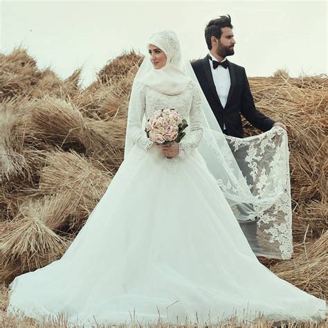 Nouveau Islamique Musulman Hijab Robe De Mariée En Dentelle Robe De Bal Longue Manches Blanc Col