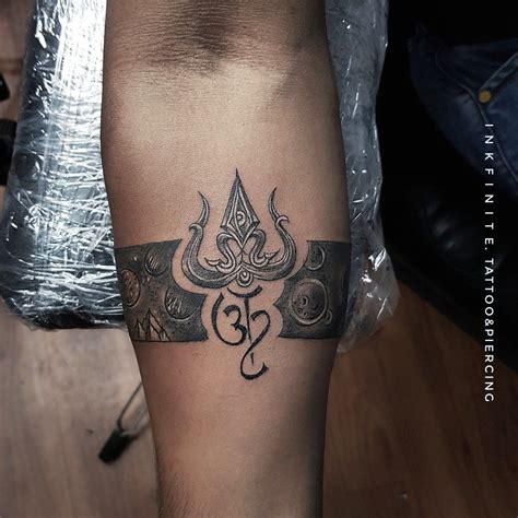 Trishul An Om Armband Tattoo Design Armband Tattoo Design Forearm