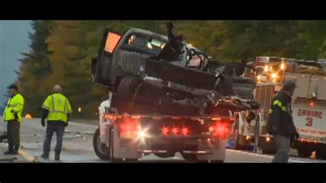 Vermont community mourns loss of 5 students killed in crash | 10tv.com