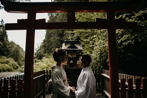 Traditional Shinto Wedding At The Tsubaki Grand Shrine Of America