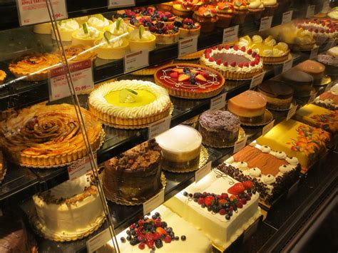 Wf does custom cakes, correct? Food, Food shop, Dessert recipes