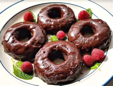 Gluten Free Chocolate Cake Donuts Recipe Easy To Make Decadent Treat