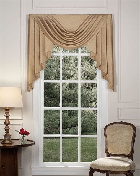 Silkara Lined Swags And Jabots Pretty Windows Curtains Living Room