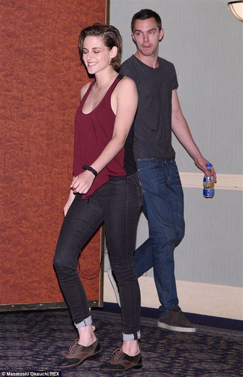 I want this to happen. Jennifer Lawrence and Chris Martin take budding romance to ...