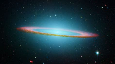 Filesombrero Galaxy In Infrared Light Hubble Space Telescope And