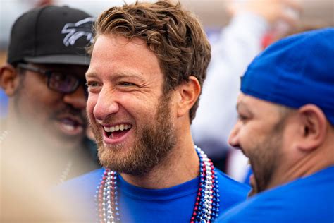 Barstool sports boss dave portnoy has blasted robinhood's move to restrict gamestop trading, calling it flat out criminal, after the broker caused its share prices to tank. Barstool Sports Dave Portnoy : Barstool Sports founder ...