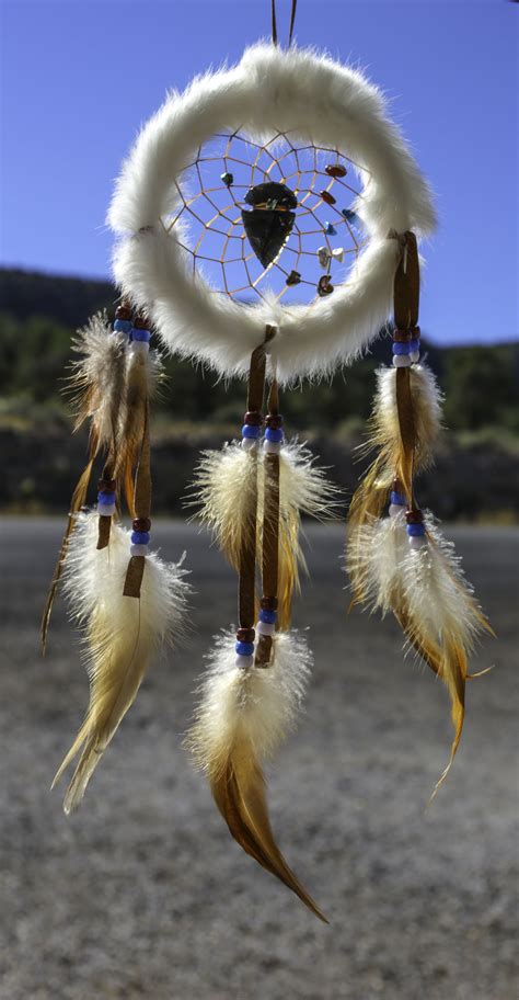 Heres How To Make A Dream Catcher In 5 Simple Steps Craft Cue