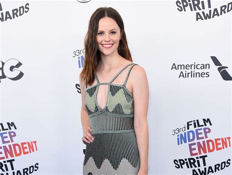 Sarah Ramos Embraces Inner Fan By Recreating Famous Scenes The