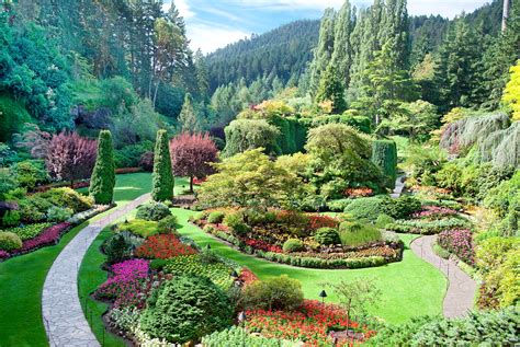 The gardens have been designated a national historic site of canada. Butchart Gardens | Seawall Adventure Centre