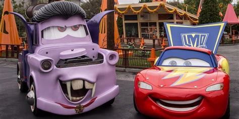 Photos Tow Mater Lightning Mcqueen Appear In Cars Tumes For
