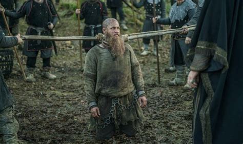 Vikings Fans Convinced Ragnar Lothbrok Survived The Pit Of Snakes