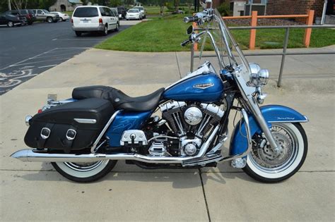 Shop millions of cars from over 21,000 dealers and find the perfect car. 2006 Harley-Davidson FLHRCI Road King Classic - Moto ...