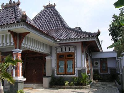 Rumah adat jawa tengah biasa disebut dengan nama joglo. 45 Desain Rumah Joglo Khas Jawa Tengah | Desainrumahnya.com