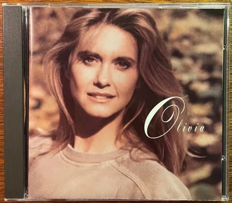 Olivia Newton John Back To Basics The Essential Collection 1971 1992