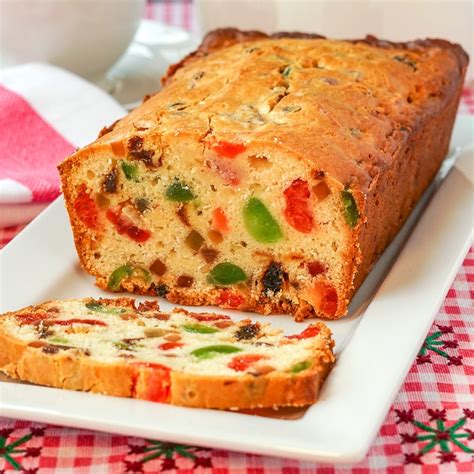 Place loaf pans onto baking sheet; Fruitcake Loaf Cake. Quick, easy & with a rich, cream ...