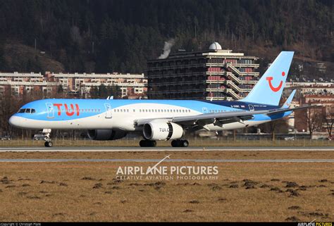 G Oobc Tui Airways Boeing 757 200wl At Innsbruck Photo Id 1129606