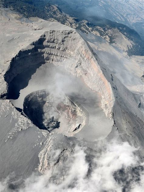 Especialistas Realizan Sobrevuelo En Popocatépetl Para Observar