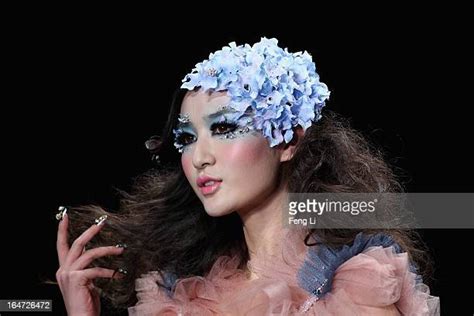 Mgpin Make Up Styling Collection Photos And Premium High Res Pictures Getty Images