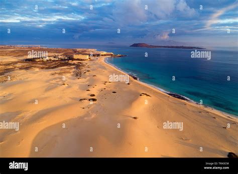 Corralejo Sand Dunes Hi Res Stock Photography And Images Alamy