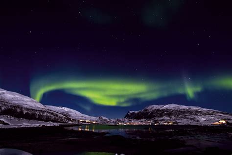 Feb 22, 2018 · these lights were seen over canada while the station was near the highest point of its orbital path. All-new Northern Lights discovered - Geographical Magazine
