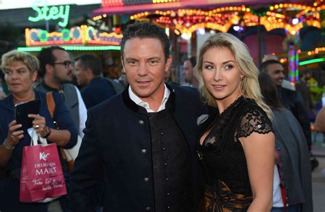 Bodybuilder ralf möller die leute stierten mich an. Stars auf dem Oktoberfest 2018: So feiern Arnold ...