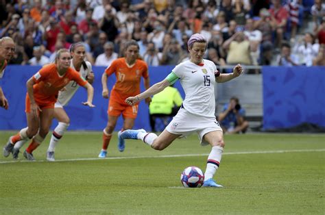 A Grip On Sports The World Cup Win For The U S Women Opened A Sunday Full Of Action The
