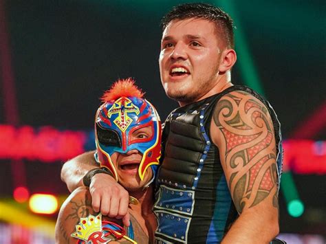 Rey Mysterio Admits Teaming With Son Dominik Has Prolonged His Wwe