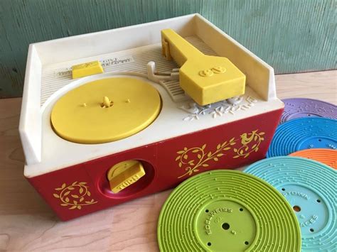Fisher Price Record Player Vintage 1970s Wind Up Music Box Toy Etsy