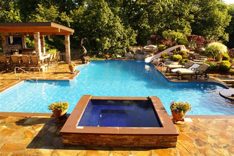 25 Spectacular Designs For Contemporary Pool In Your House
