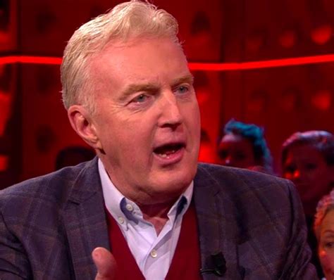 He's always had the talent of amusing people. André van Duin blijft tafelheer in De Wereld Draait Door - Mediacourant.nl
