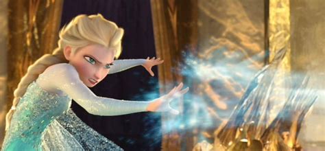 Elsa Using Powers Elsa Created Her Dress Using Her Ice Powers The