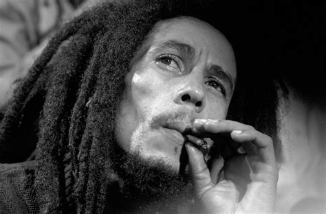 Bob Marley Black And White Wallpapers Top Free Bob Marley Black And