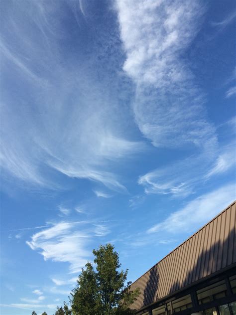 Pin By Chris Mcpeck On Wispy Cirrus Clouds In Marshfield Massachusetts