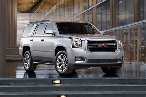 Used 2017 Gmc Yukon Review And Ratings Edmunds