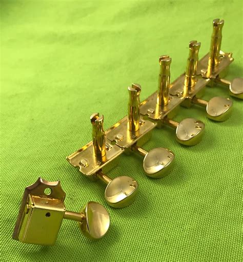 Vintage Style Fender Tuners Gold 6 In Line Ping Pw Kluson