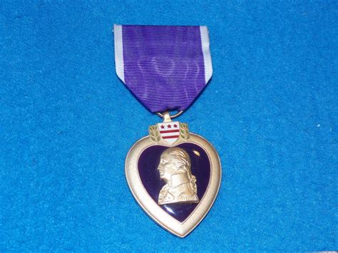 Vintage Us Military Purple Heart Medal Full Size Etsy