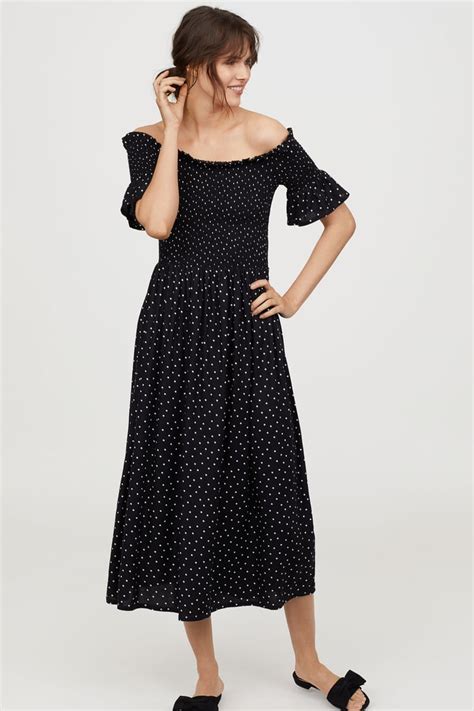 H & m hennes & mauritz gbc ab is responsible for. H&M Dress With Smocking | Best Spring Dresses at H&M ...