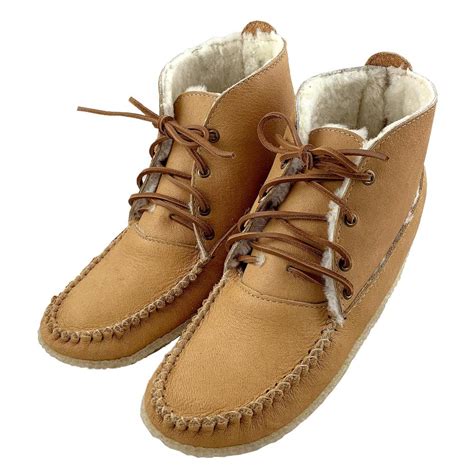 Men's Authentic Native Ankle Sheepskin Lined Winter Moccasin Boots ...