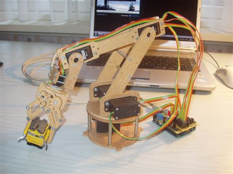 Barnabas Arduino Compatible Robot Arm Kit With Joystick Control Ages