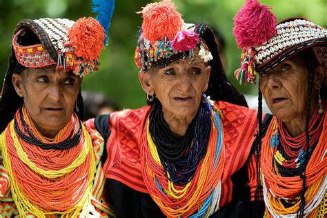 Kalasha People The Culture Of The Kalasha Valley Asiancustomseu