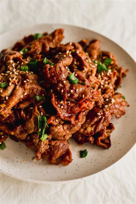 Korean Spicy Pork Bulgogi Jeyuk Bokkeum Sift Simmer Recipe Pork Bulgogi Recipe Spicy