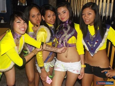 Beautiful Filipina Bargirls From Bar Barretto In Barrio Barretto Subic Bay Philippines Subic