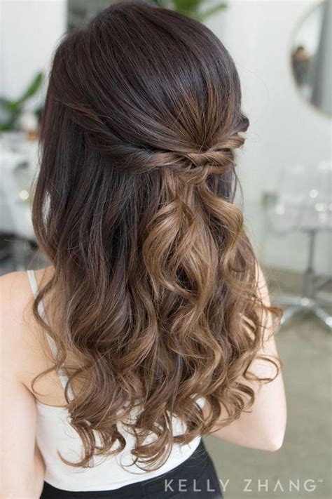 Look effortlessly stylish with one of braid hairstyles tutorial here. Simple DIY prom hairstyles for medium hair #diy #hair # ...